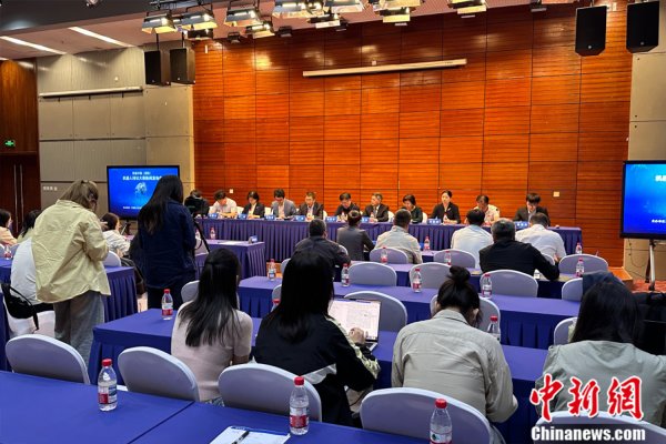 配资知名配资门户 机器人打辩论？首届中国（国际）机器人辩论大赛将举办